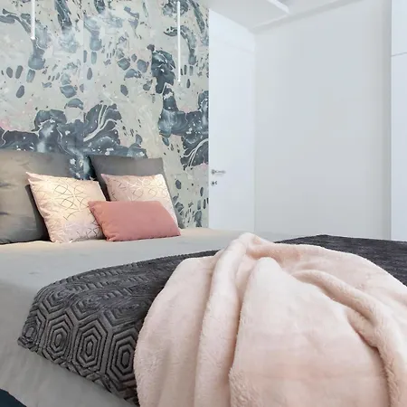 Luxury In Rione Monti شقة